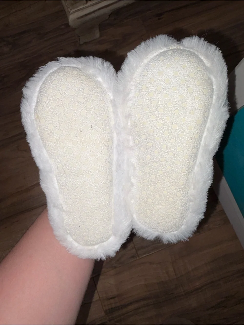Unbranded Pink White Fuzzy Unicorn Slippers Girls 18-24M Fits Big